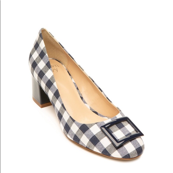 crown & ivy Shoes - Crown & Ivy “Beckie” Buckle Pump Sz 7.5M
